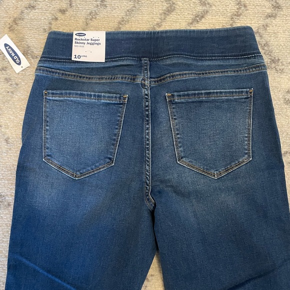 Old Navy Rockstar Super Skinny Jeggings - Picture 4 of 4